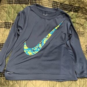 Nike long sleeved athletic shirt size 7